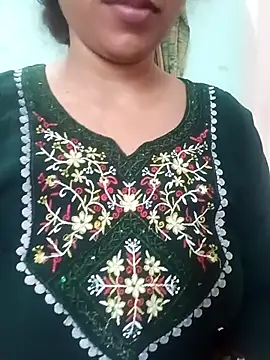 sexyqueen558 online show from March 15, 4:25 am