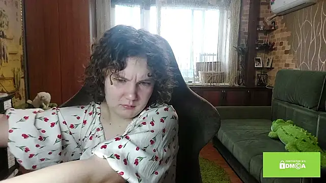 sewsewsewe online show from February 24, 10:08 pm