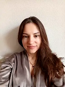 She-Moon online show from April 10, 6:08 am