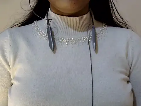 midnight prisha online show from February 18, 4:33 am