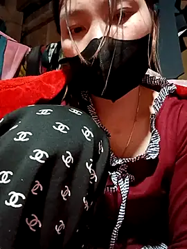 natra0033 online show from January 18, 1:18 pm