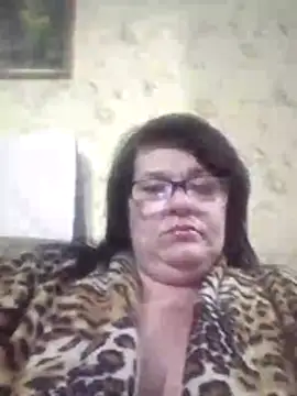 NysiOlsen online show from March 3, 6:03 pm