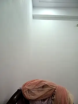 Your-Sasha7 online show from March 3, 7:14 am