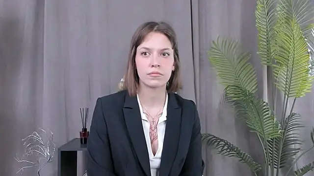 IdellLovick online show from January 14, 4:23 pm