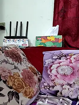 Hot queen3210 online show from March 11, 8:11 pm