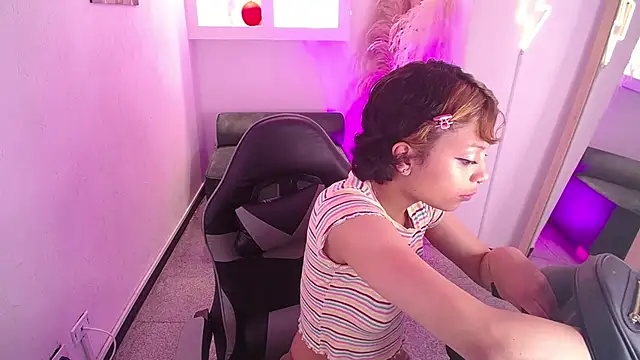 melodyy as online show from February 16, 1:11 pm