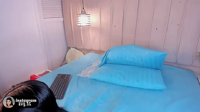 avy st online show from April 1, 4:13 am