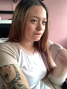 Diosa Pink online show from February 24, 5:00 pm