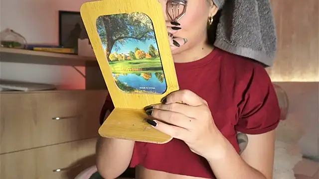 IvySanders online show from March 7, 4:08 am