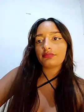 Luxlariel1 online show from January 15, 2:50 am