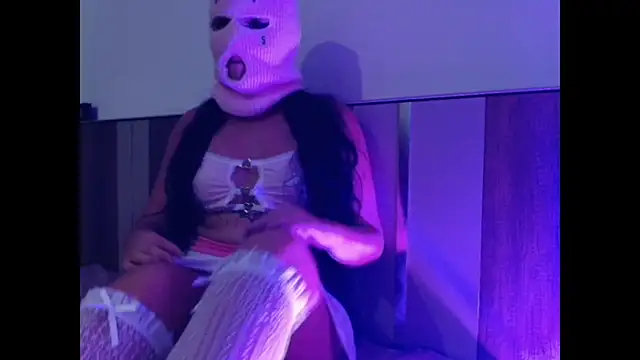 babycute018 online show from March 4, 7:26 am