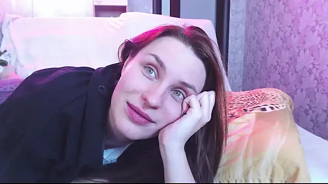 girl from hardfuckland online show from April 23, 12:29 pm