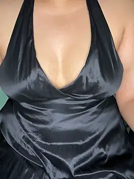 Praachiiii online show from June 2, 5:36 pm