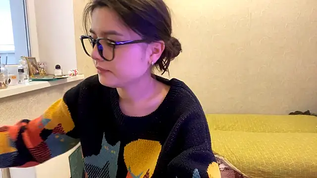SaintMari online show from May 29, 2:15 pm
