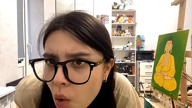 SaintMari online show from April 10, 2:23 pm