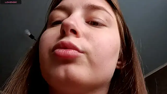 MousyHello online show from March 5, 7:48 am