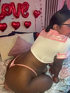 domiiniquex online show from February 16, 1:00 pm