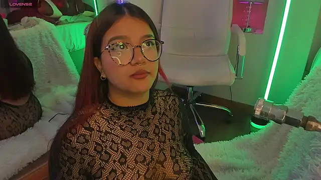 Rosy Sweet online show from February 17, 12:15 pm