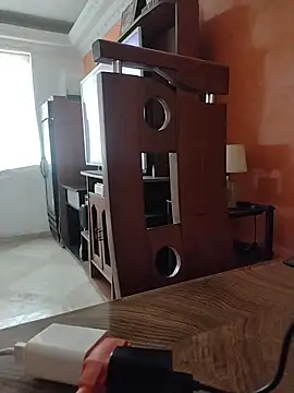 Juanstevan2724 online show from February 25, 9:57 pm