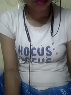 annugirl online show from February 17, 2:16 pm