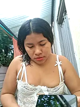 Sweet-Dirty-Storm online show from June 3, 3:28 pm