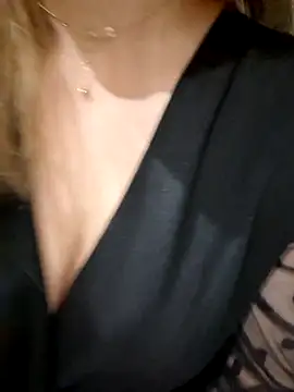 Milifalcon online show from February 8, 2:26 am