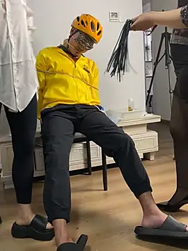 xiaotiantian-10 online show from March 30, 1:33 pm