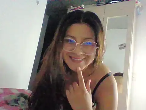 -SweetlinaX- online show from January 19, 2:52 am