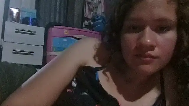 Jessy2000NS online show from February 6, 2:59 am