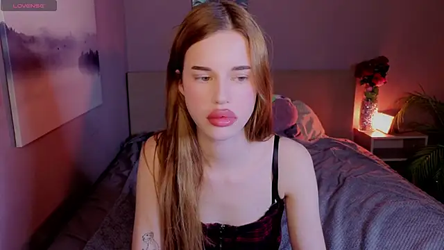 Anna Lumina online show from March 29, 8:52 pm