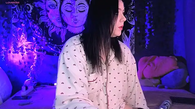 Marshmallowbeauty  online show from March 1, 12:10 am