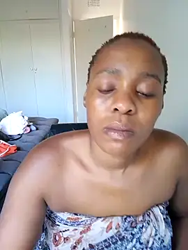 Barbieee1301 online show from March 11, 5:44 am