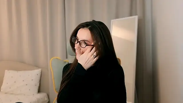 ssandralovin online show from February 28, 8:19 pm