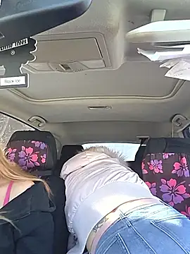 BeautifulFire23 online show from February 8, 7:06 pm