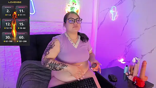 DREAMBOO  online show from March 2, 11:28 am