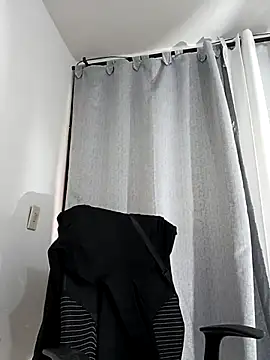 Dulcineaa 22 online show from March 7, 12:01 pm