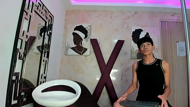 PRETTY COCK1 online show from April 10, 1:44 am