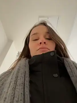 KishaMur online show from March 4, 6:42 am