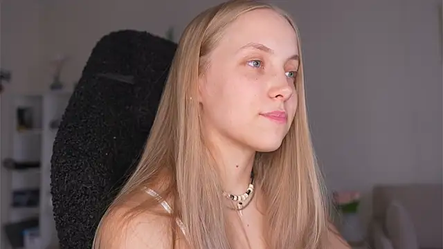 Appr0ved  online show from March 20, 3:17 pm