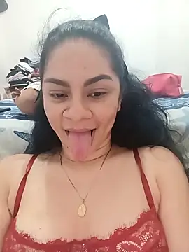 luna pinky online show from February 12, 6:53 pm