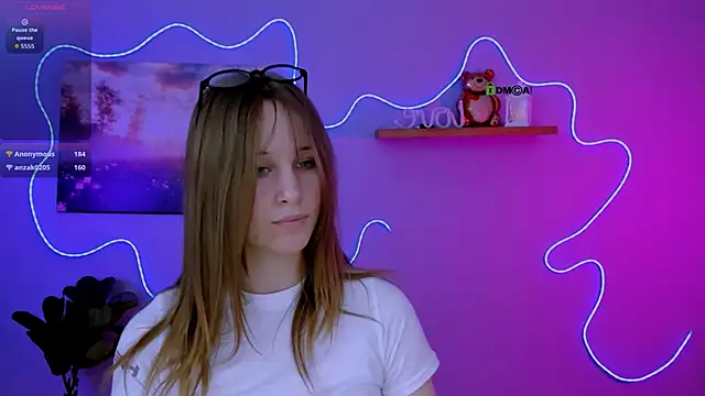 eira mouse online show from March 1, 1:00 pm