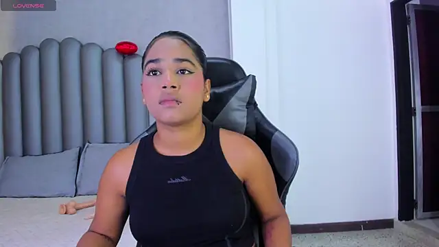 Shirleytaylor- online show from April 16, 11:43 am