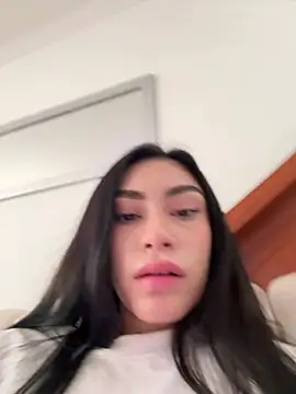 Bonny Eva online show from February 7, 8:02 pm