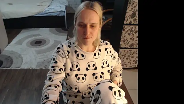 Your guilty pleasure1 online show from February 8, 6:55 pm