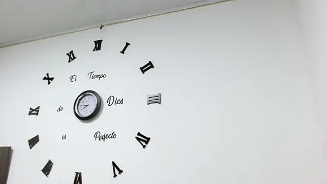 ElaMurray02 online show from February 2, 11:53 am