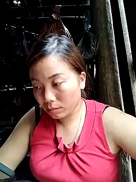 Ella-aa online show from March 25, 5:54 am