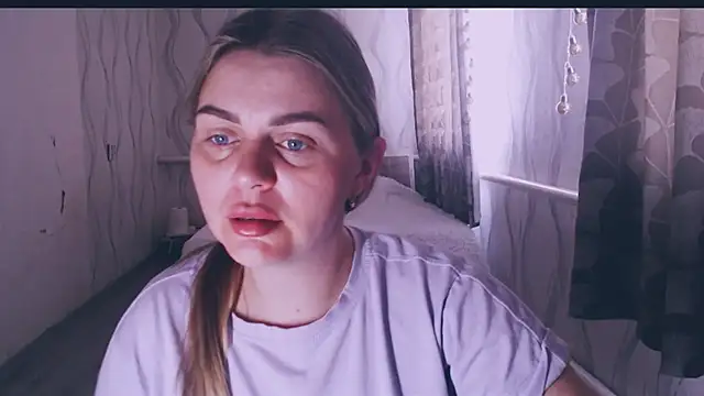 MagicKatarina  online show from March 29, 6:45 am