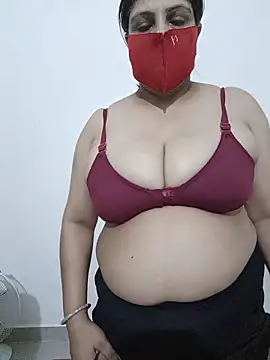 Ruby1hot2 online show from June 6, 5:52 pm