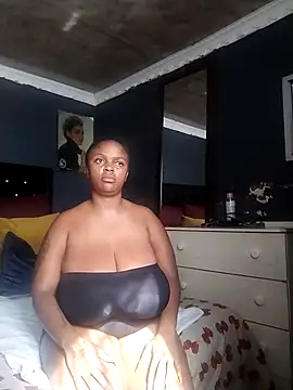 PrettyLisa26 online show from April 12, 7:33 am