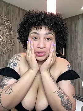 BabyChanntal online show from April 8, 11:18 pm